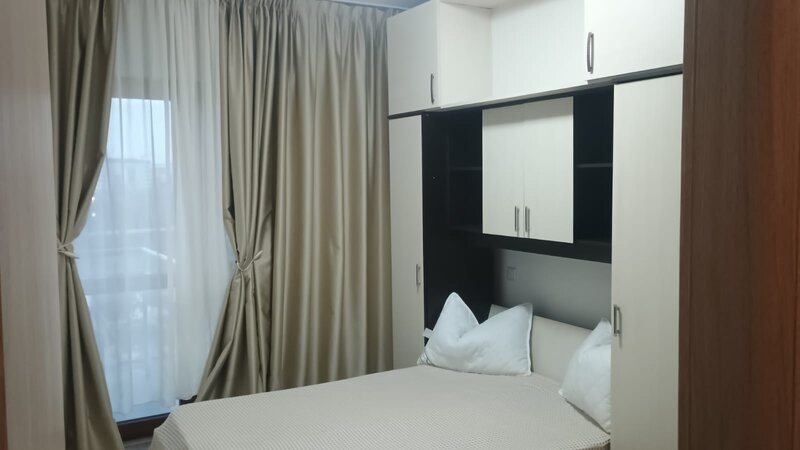 Berceni, complex Solar