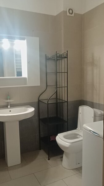 Berceni, complex Solar